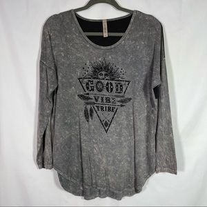 American Age, Good Vibe Tribe, Comfy Shirt, Size Medium. Excellent condition!